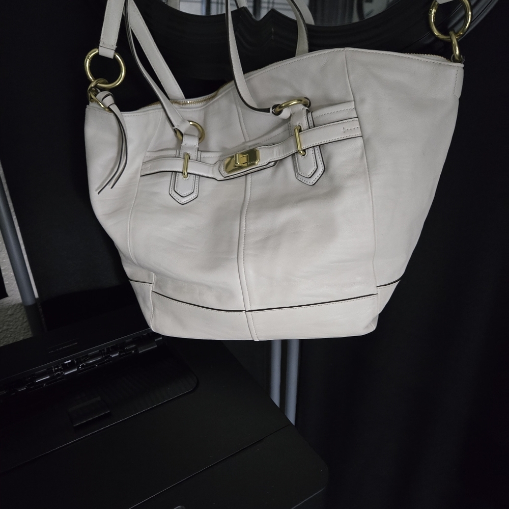 Coach White and Gold Crossbody Bag with Luxurious Finish